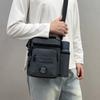 Herren Umhängetasche Große Kapazität Einfarbige Leichte Verschleißfeste Crossbody-Tasche