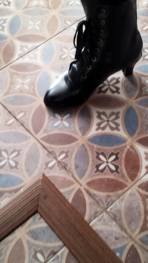 Minetom Donna Stivali con Tacco A Blocco Casual Vintage Boots in Pelle Scamosciata con Lacci metà Polpaccio A Blu 36 EU