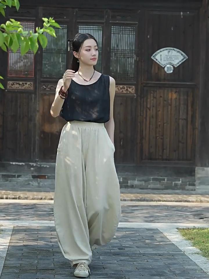 Johnature Women Vintage Bloomers Pants Elastic Waist Solid Color Loose Trousers Autumn Pockets Pants