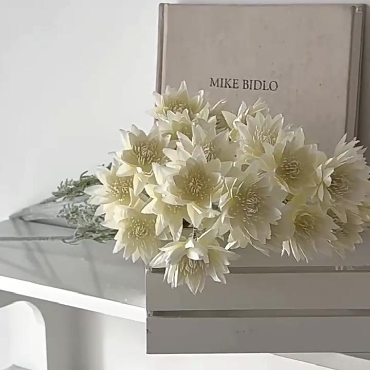 Decorative Fake Flowers Simulated Snow Lotus Artificial Flower Realistic Faux Silk Bouquet with 6 Indoor Full Blooms for Vase Floral Arrangement