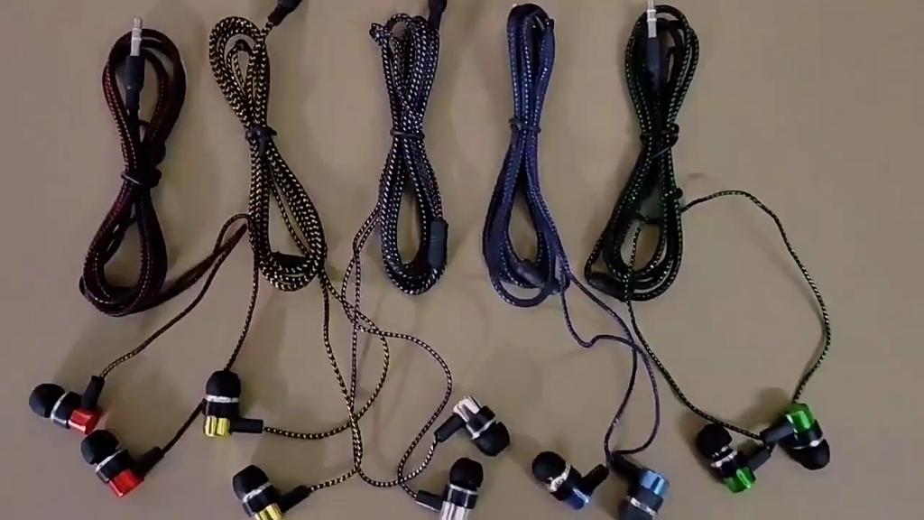 Kabelový konektor pro sluchátka s izolací hluku Standardní reflexní tkanina Sluchátka do uší bez mikrofonu