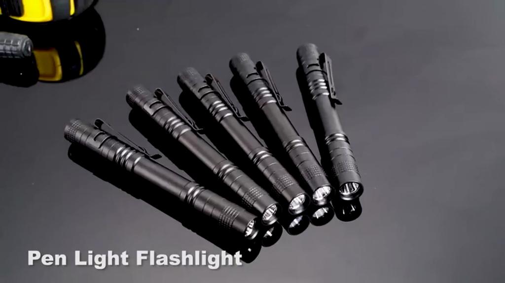 Mini Torcia LED Portatile a Forma di Penna 1000 Lumen Impermeabile Utilizza Batteria AAA per Lampada Medica da Esterno di Emergenza