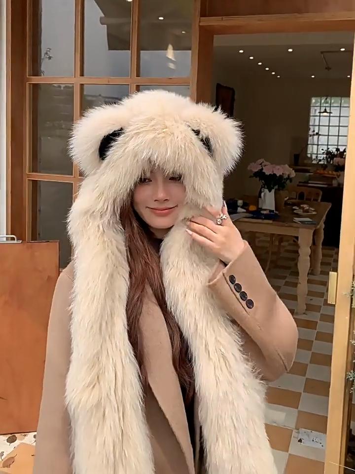 Autumn And Winter New Female Scarf Hat All-In-One Two-Piece Net Red Photo Out Of The Film God Warm Thickened Fox Plush Scarf Hat