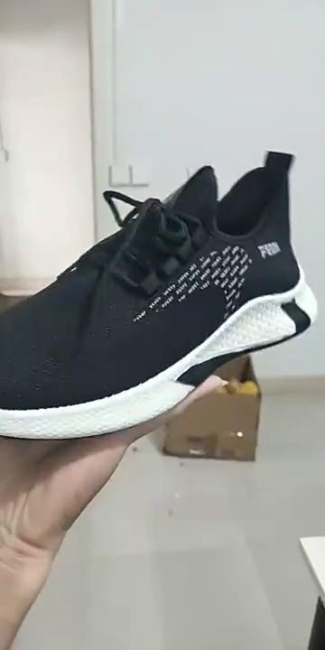 Men's Flyknit Sports Shoes Casual Mesh Breathable Single Shoes Front Lace Up Sneaker Lightweight Running Shoes 39-44