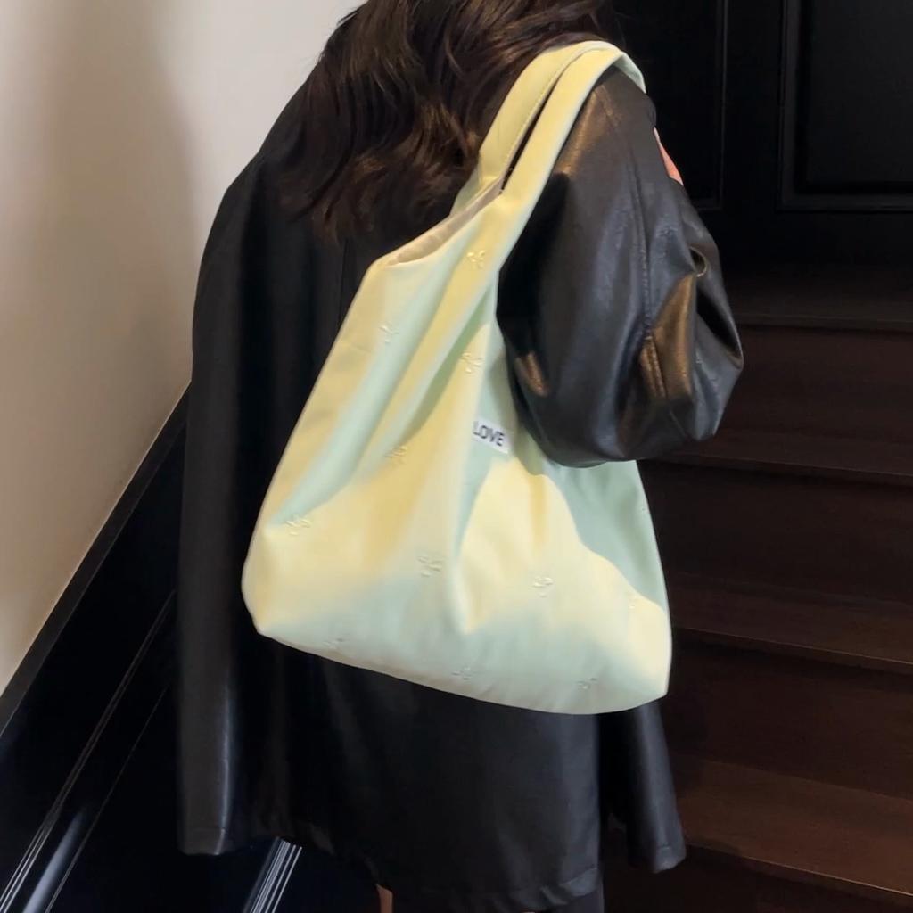 Women's Tote Bag Large Capacity Underarm Bag Bow Embroidery Shoulder Bag