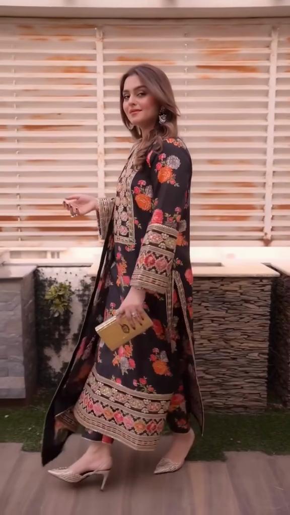 *Einführung des neuen Đěsigner Party Wear Look Pur Chinon Seidenoberteils, Unterteil und Dupatta-Set*