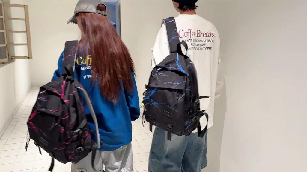 Men's Large Capacity Backpack Graffiti Backpack Student Schoolbag