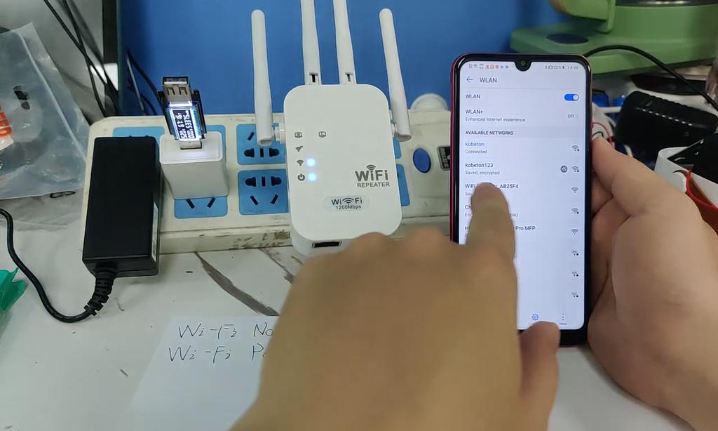 1200Mbps WiFi Booster Repeater 802.11ac Wireless Network Extender 5G 2.4G Dual-band WiFi Amplifier Long Range Wireless Wifi Router