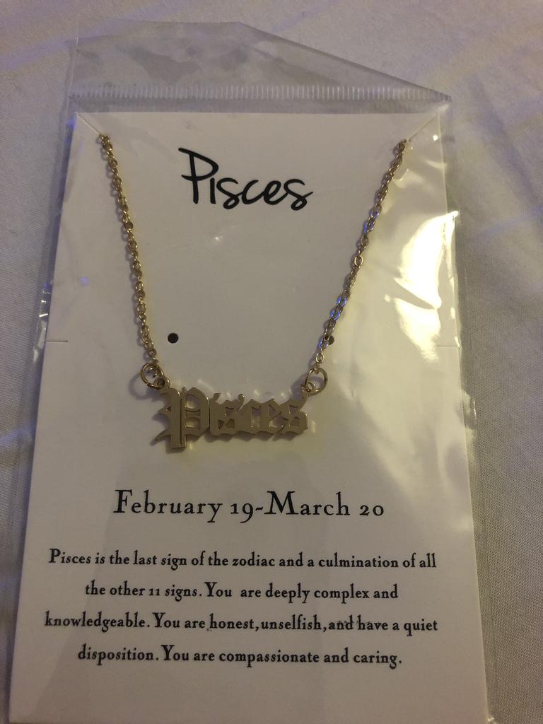 English Letters Necklace 