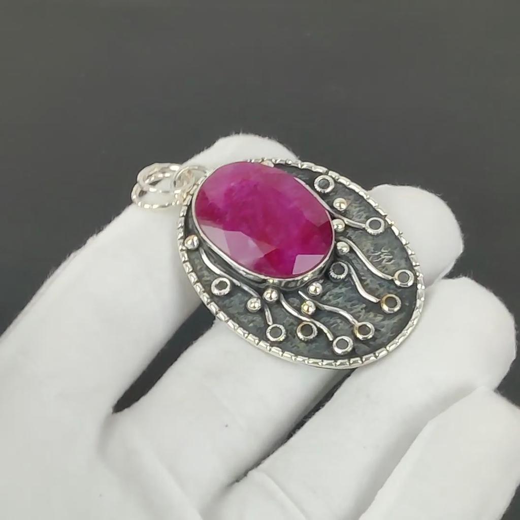 Kashmir Ruby Pendant, 925 Sterling Silver Handmade Jewelry, Ruby Silver Pendant, Party Wear Jewelry For Women's, Pendant New Year Gift