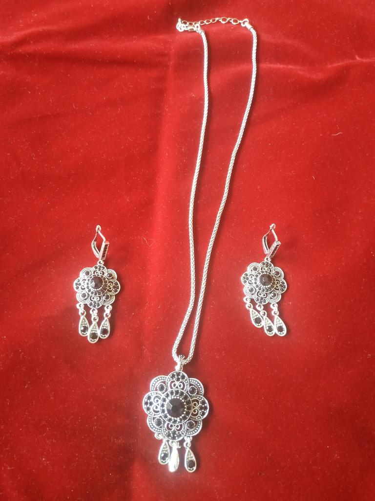 Set Di Gioielli Turchesi Per Donna, Collana E Orecchini In Stile Occidentale E Boho, Con Pietre Turchesi, Catena 47+7 Cm, Senza Nichel