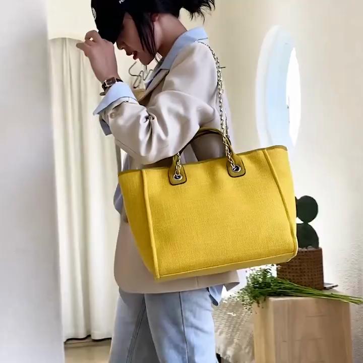 2020 New Bucket Bag Female High-capacity Hand-held Shoulder Diagonal Cross-chain Tote Bag Tide