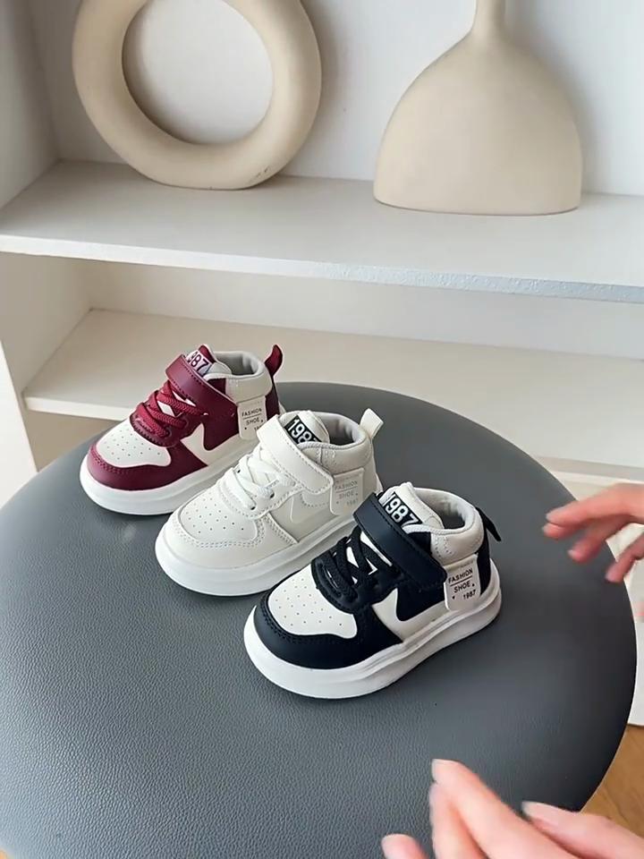 Kids' Versatile Casual Shoes Baby's Fashionable Sneakers High-top Lightweight Sports Shoes