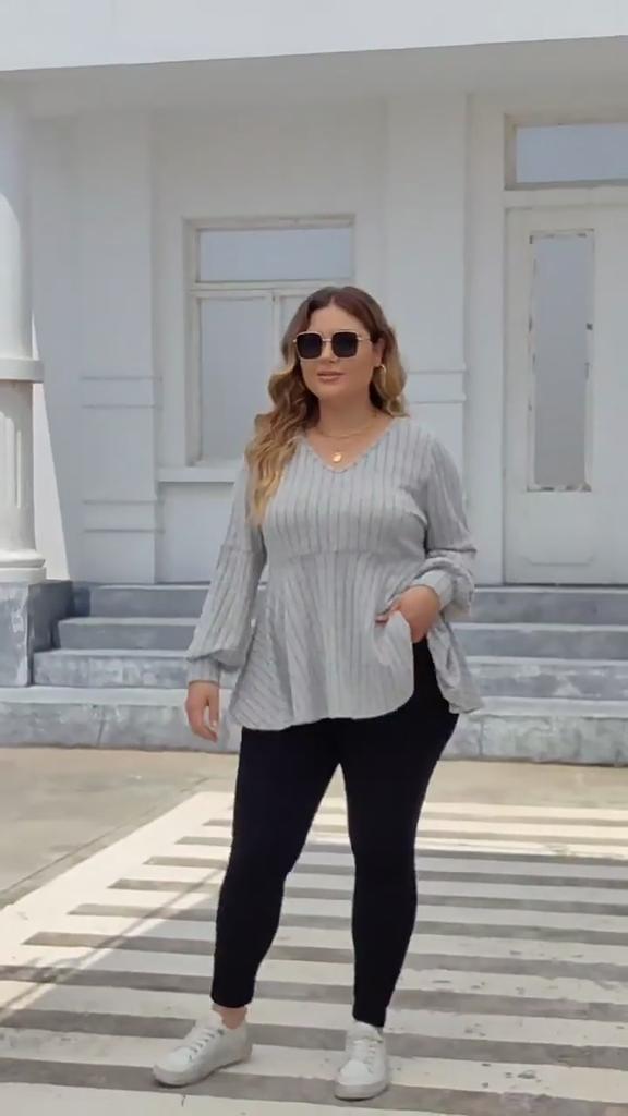 Plus Size Pullovers Women Clothing Spring Autumn Striped V-neck Sweatshirts for Fat Women Solid Long Sleeve T-shirts Oversized Tops Women