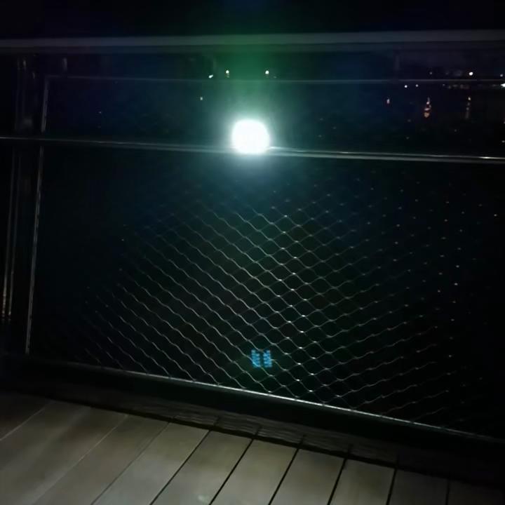 8PCS Clip on Solar Lights LED Outdoor Motion Sensor Garden Light With 4 Lighting Modes Waterproof For Camping Fence Garage Lamp