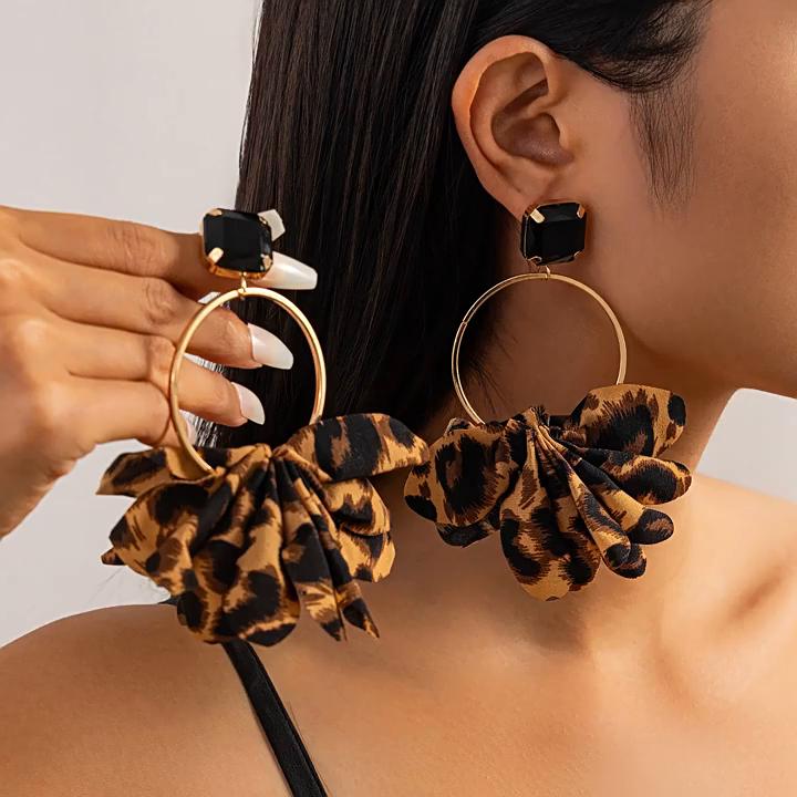 Leopard Print Earrings Punk Retro Earrings European and American Personalized Geometric Earrings Fabric Polka Dot Print Earrings