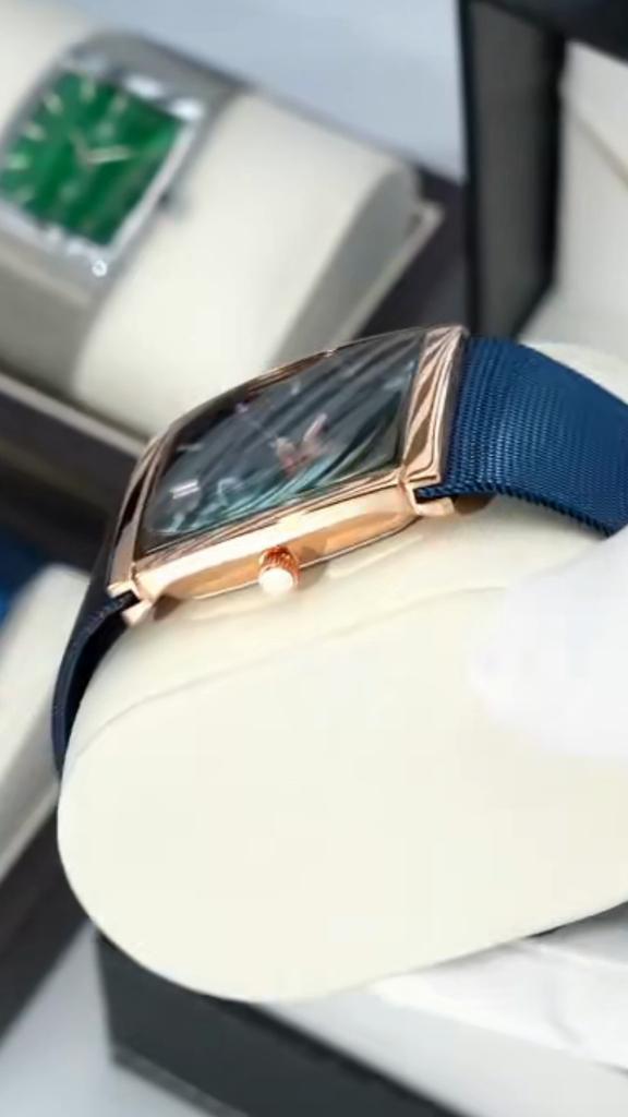POEDAGAR Luxury Casual Men Clock Stainless Steel Mesh Date Waterproof Luminous Wristwatch Quartz Fashion Watches
