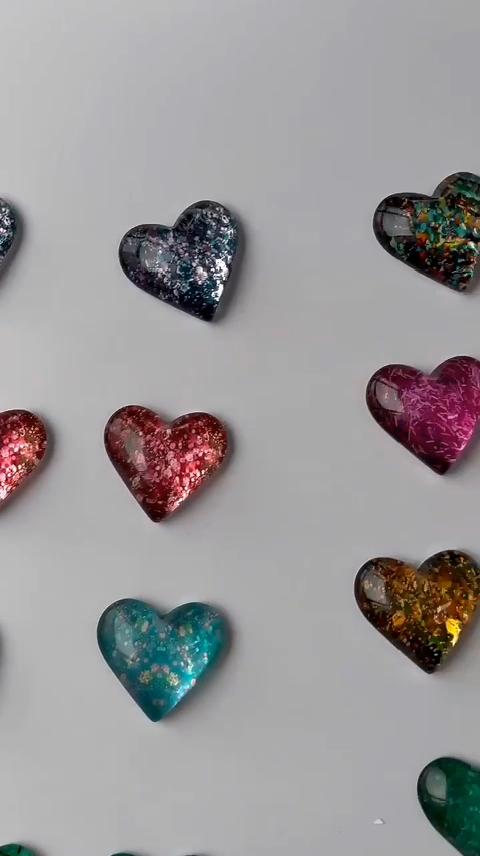 Ornamental Love Token Polished Surface Exquisite Encourage