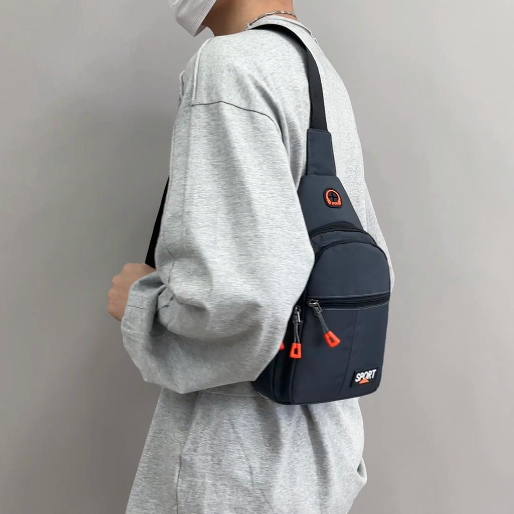 Men's Crossbody Bag Outgoing Lightweight Sports Travel Chest Bag Large Capacity Shoulder Bag