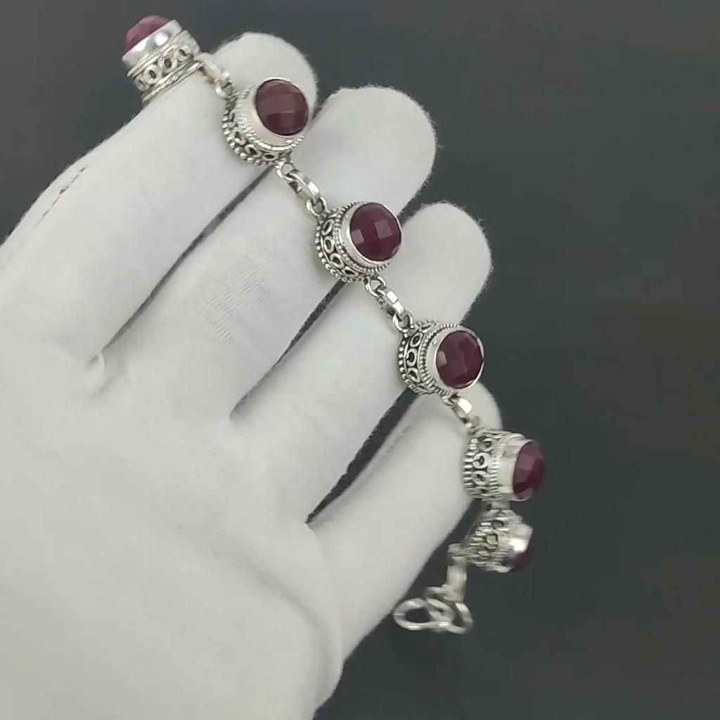 Wunderschönes Rubinarmband 925 Sterlingsilber Armband Verstellbare Kettenarmband Handgefertigt Boho Armband Rubin Edelstein Schmuck Verlobungsgeschenke