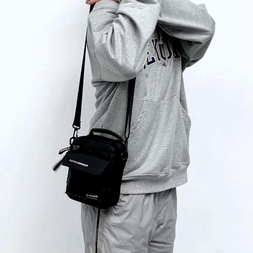 2024 New Shoulder Messenger Bag Casual Men's Bag Portable Briefcase Nylon Waterproof Outdoor Bag Man Messenger Bags Handbags