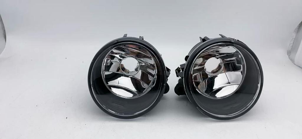Auto Front Bumper Fog Light Assembly For BMW X1 2016-2019 X3 2011-2016 X5 2015-2018 63177238787 63177238788