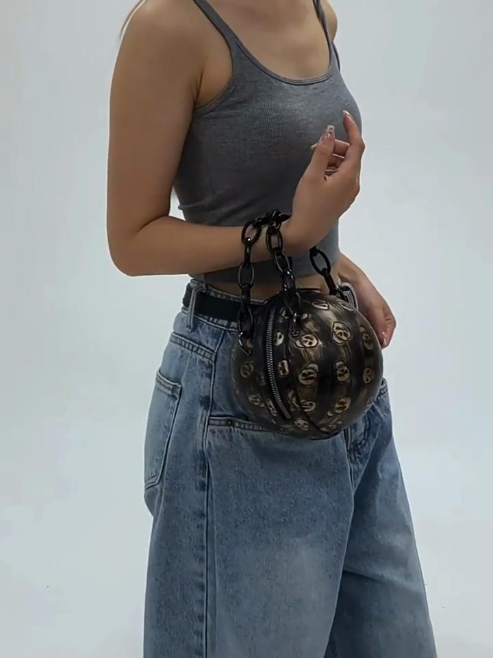2025 New European & American Halloween Funny Skeleton Chain Crossbody Bag Gothic Style Shoulder Small Round Bag