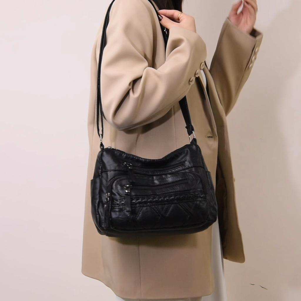 Women's Soft Leather Shoulder Bag Large Capacity Crossbody Bag Middle-Aged Mother Bag