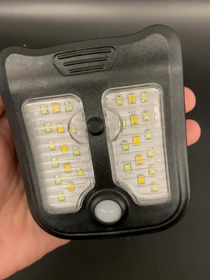 Mini LED Solar Garten Außenleuchten Klemmenleuchte Wasserdicht Bewegungssensor Campinglampe Wiederaufladbar für Landschaft Wanddekoration