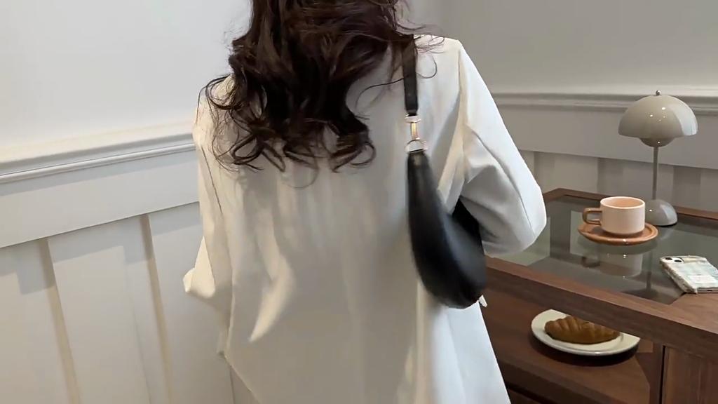 Ladies' Crescent Shaped Crossbody Bag with Detachable Adjustable Shoulder Strap, Magnetic Closure, and Gold Hardware Accessories Shoulder Bag