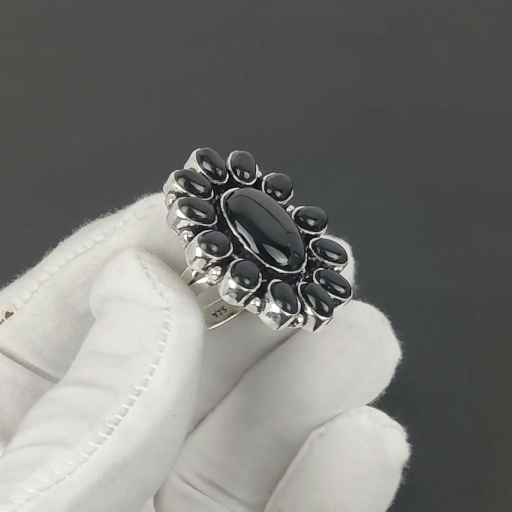 Natural Black Onyx Gemstone Ring, 925 Sterling Silver Ring, Gift For Her, Oval Stone ,Elegant Handmade Ring, Black Onyx Flower Silver Ring
