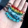Bracciale intrecciato in corda di cuoio naturale di ghiaia. Corda di cuoio del braccialetto di perline di pietra grezza stile retrò bohémien femminile