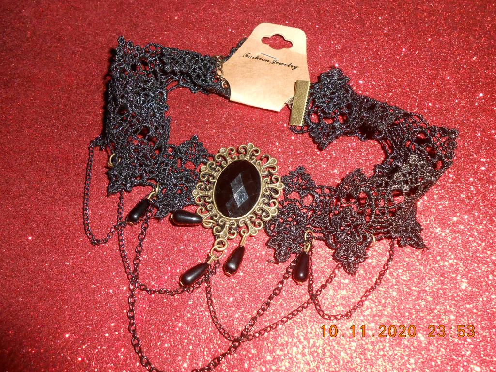 Set Di Collane, Bracciali E Anelli In Pizzo Nero Retro Vintage