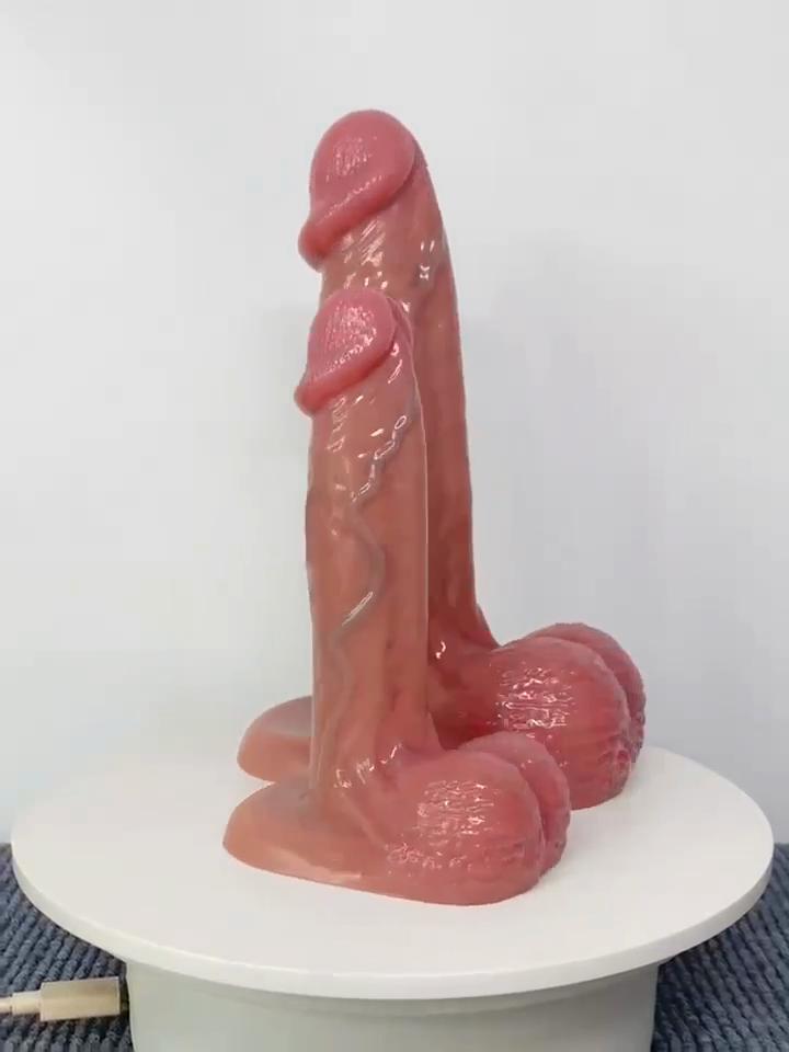 Ultra-měkké realistické silikonové dildo – K dispozici 2 velikosti, možnosti extra velké a standardní, silná přísavka, hračka pro sebeuspokojení pro ženy