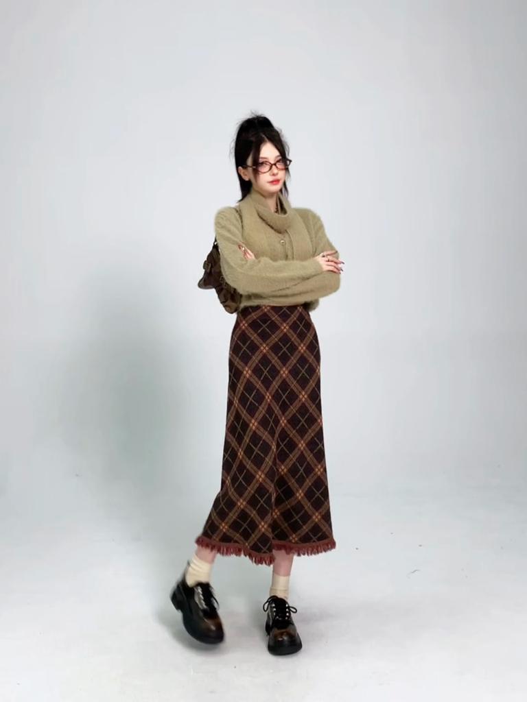 Elegant Fashion Autumn Winter Women Office Lady Skirt High Waist Gray Brown Knitting Skirt Knitted Tassel Feminine Warm Skirts