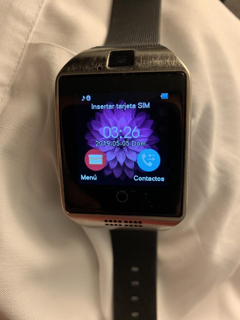 Reloj inteligente Q18 con pantalla de 1,54 pulgadas, ranura para tarjeta  SIM y cámara incorporada comprar a buen precio — entrega gratuita, reseñas  reales con fotos — Joom