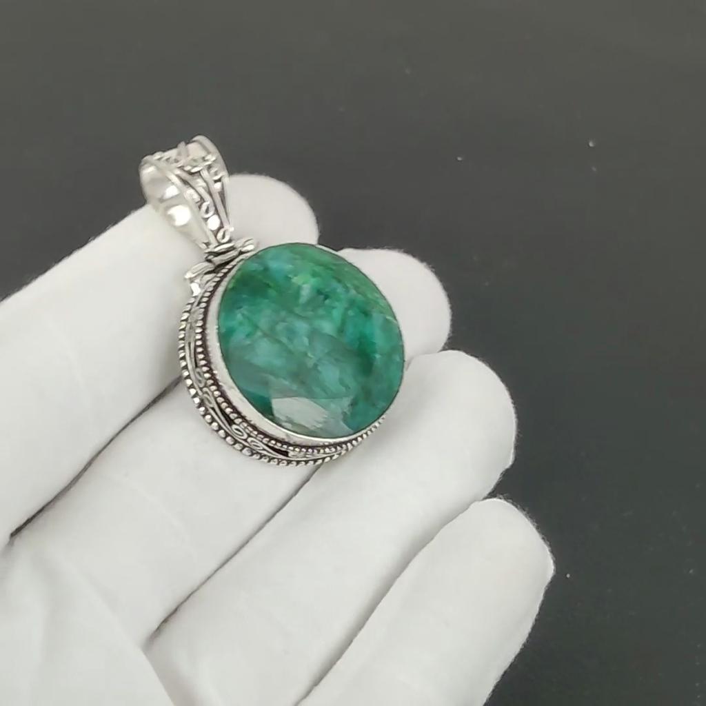 Pandantiv Smarald, Bijuterii Handmade din Argint Sterling 925, Pandantiv din Argint cu Smarald, Bijuterii de Petrecere pentru Femei, Pandantiv Cadou de Anul Nou