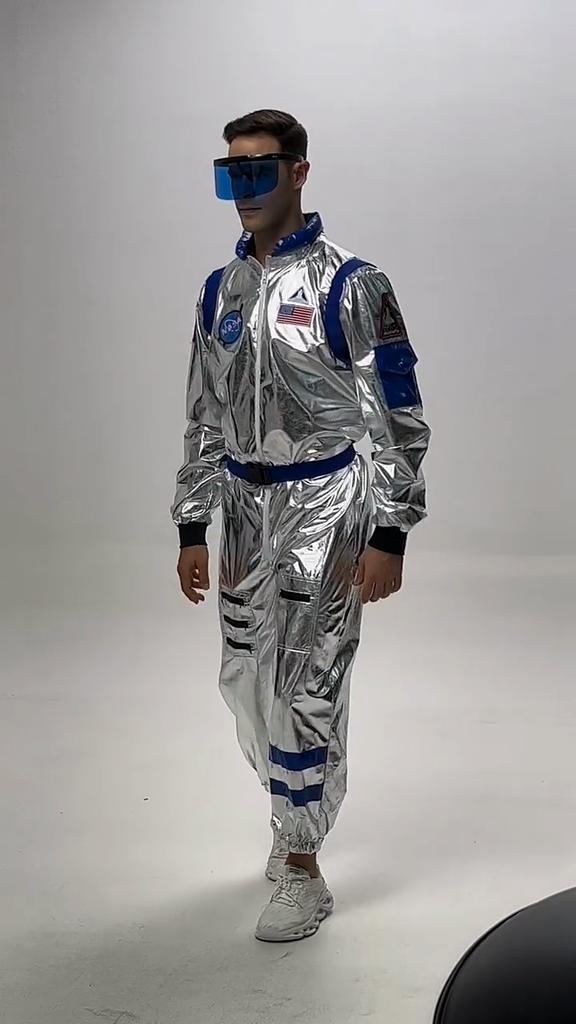 Halloween children astronauts wandering the earth, spacesuit onesie carnival cosplay costumes