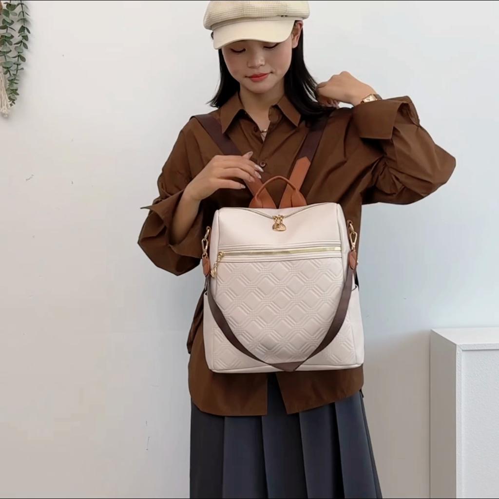 Waterproof Backpack Women's Soft Leather Backpack Large Capacity Commuter Bag