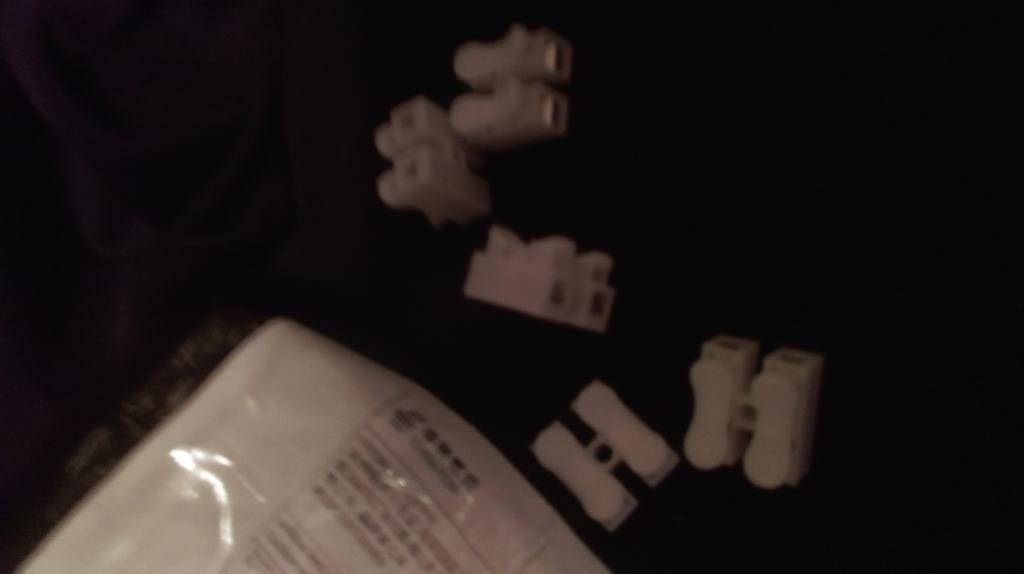 Соединительный кабель Зажимной блок Пружинный провод Светодиодные ленты ...