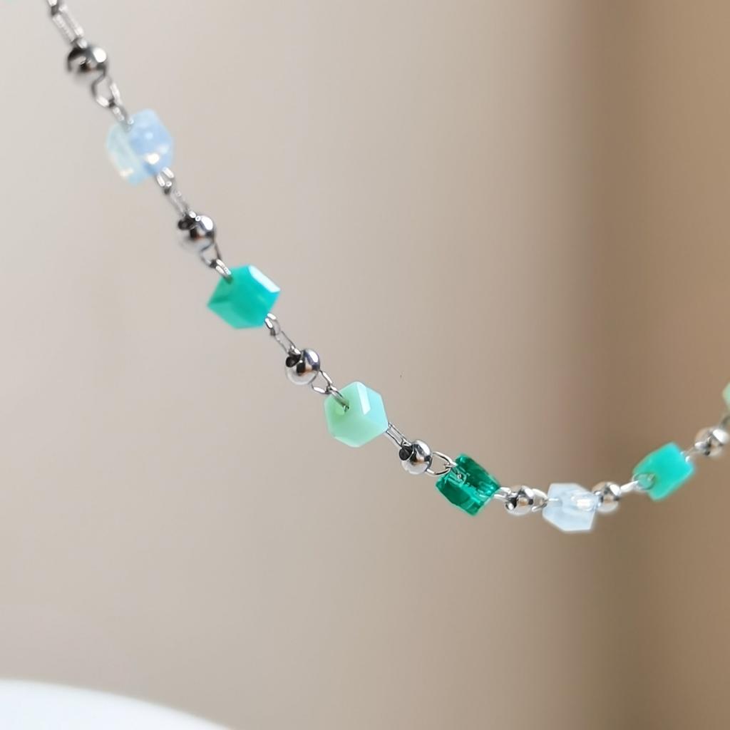 Collana Lunga Vintage Bohémien Con Perline Colorate In Vetro - Gioiello Da Donna, Misura Unica, Stile Etnico Spesso. Perfetta Da Indossare Lunga O A Strati. Bigiotteria Economica E Di Tendenza.