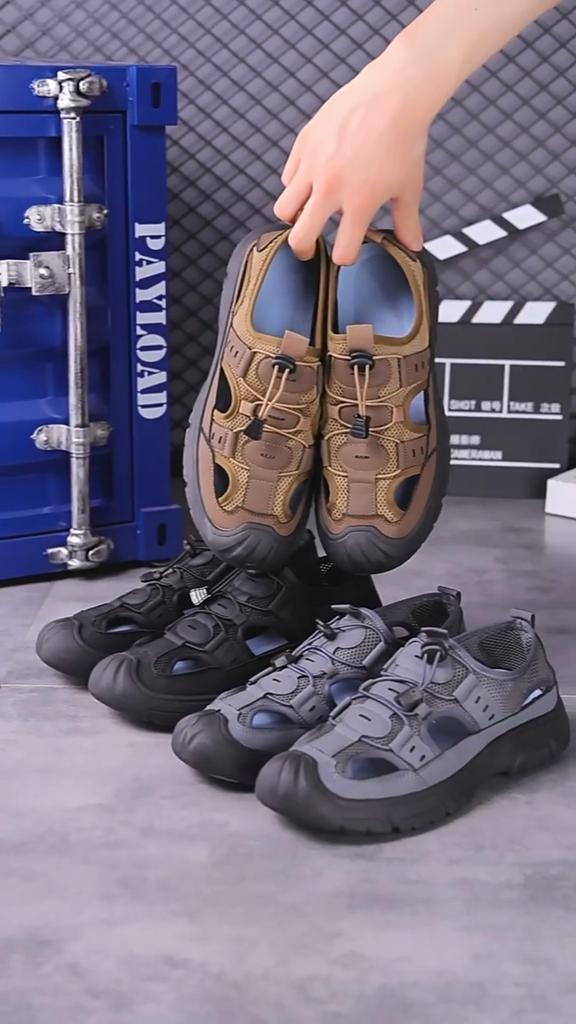 Men's Shoes Summer Beach Hole Wading Shoes Rotating Button Sandals Men's Casual Shoes Hollow Outdoor Shoes