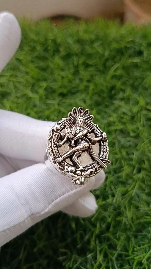 Nataraja Poison Ring ,Dancing Shiva Ring, Hindu Silver Signet Ring, Tanana Charm for Woman, Shiva Nataraja Jewelry, Ananda tardive Ring,
