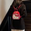 Mini Mochila de Dibujos Animados Para Mujer Material PU Streetwear Casual Uso Diario Con Estampado de Cuadrícula Y Diseño de Bordado Hello Kitty