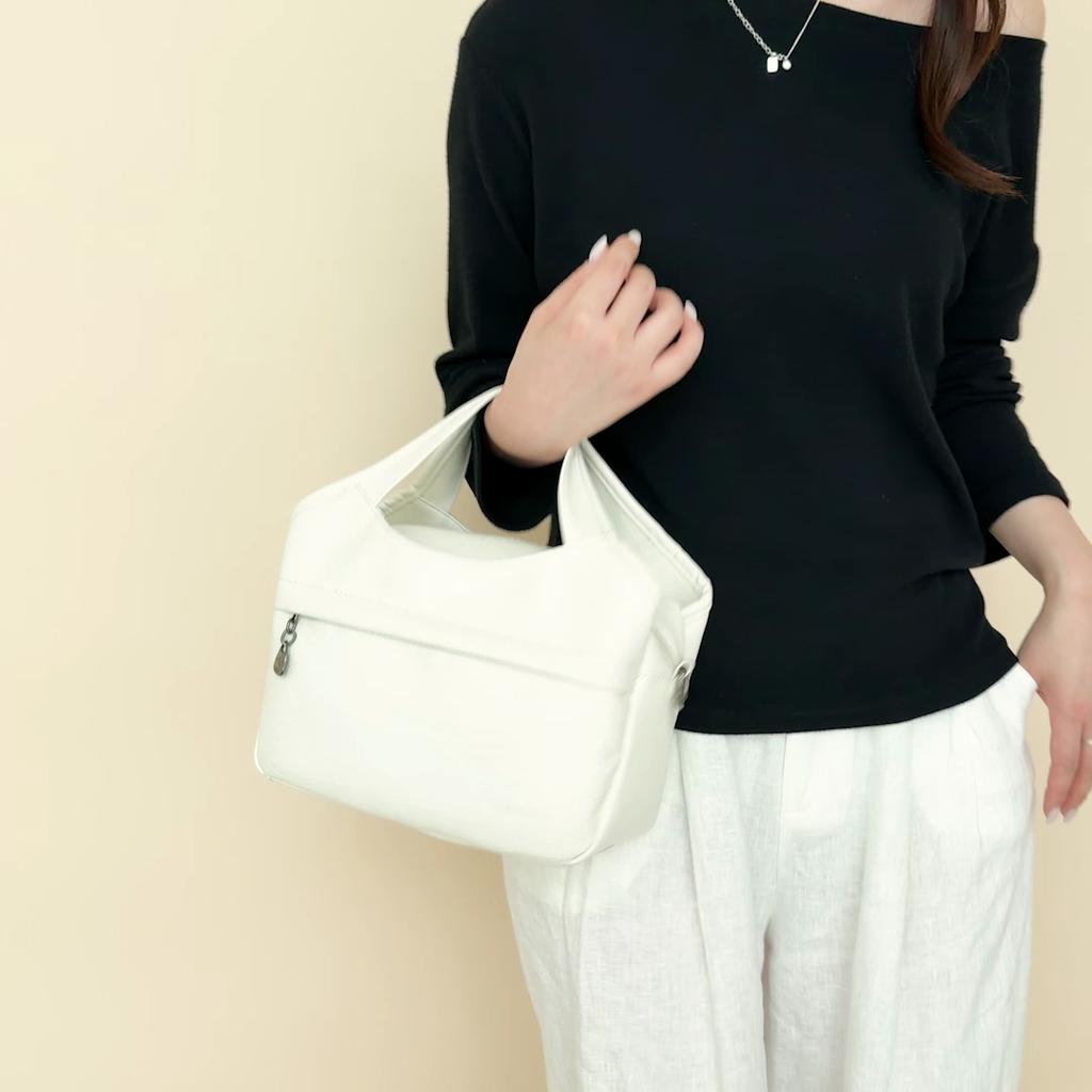 Retro Large Capacity Shoulder Bag Solid Color Messenger Bag PU Commuter Bag