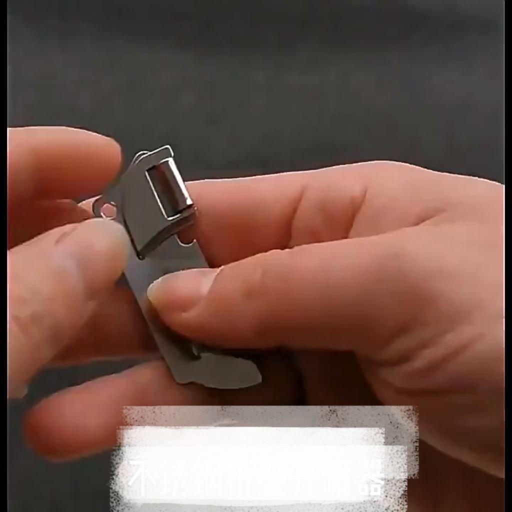 Simple Stainless Steel Folding Can Opener Fruit Beef Canning Knife Bottle Opener Household Portable Bottle Lifting Mini Tool