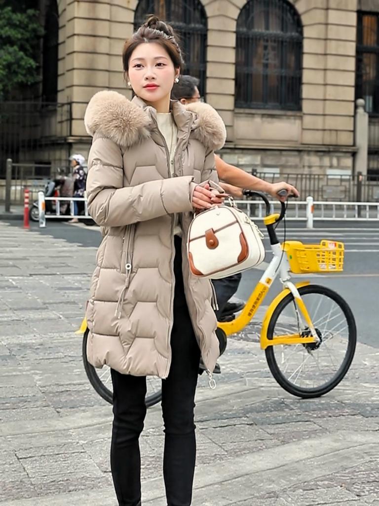 Fashion Winter Coat Female Long Parkas Hooded Faux Fur Collar Loose Thick Women's Jackets