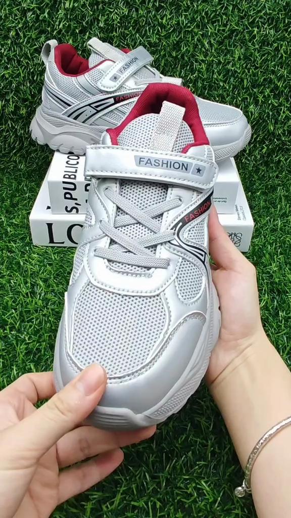 New Kids Boys' Breathable Casual Shoes Lightweight Sneakers for Children's School Walking& Running Non Slip Sport Shoe