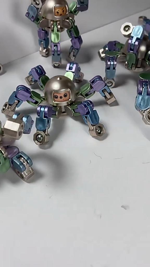 Spinner Fingertip Gyro Creative Decompression Finger Mechanical Gyro Folding Deformation Finger Gyro Toy