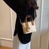 Popular Small Bag Women's New Versatile Messenger Bag Feeling Texture Niche Portable Bucket Bag